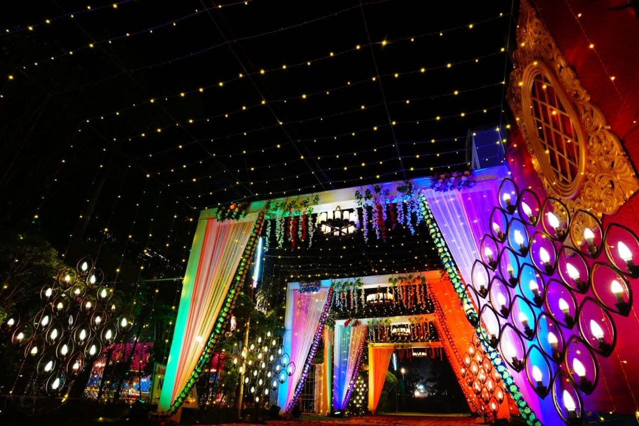 Illuminated event entrance and decor